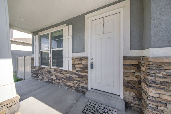 Thin Stone Veneer Installation in Simi Valley